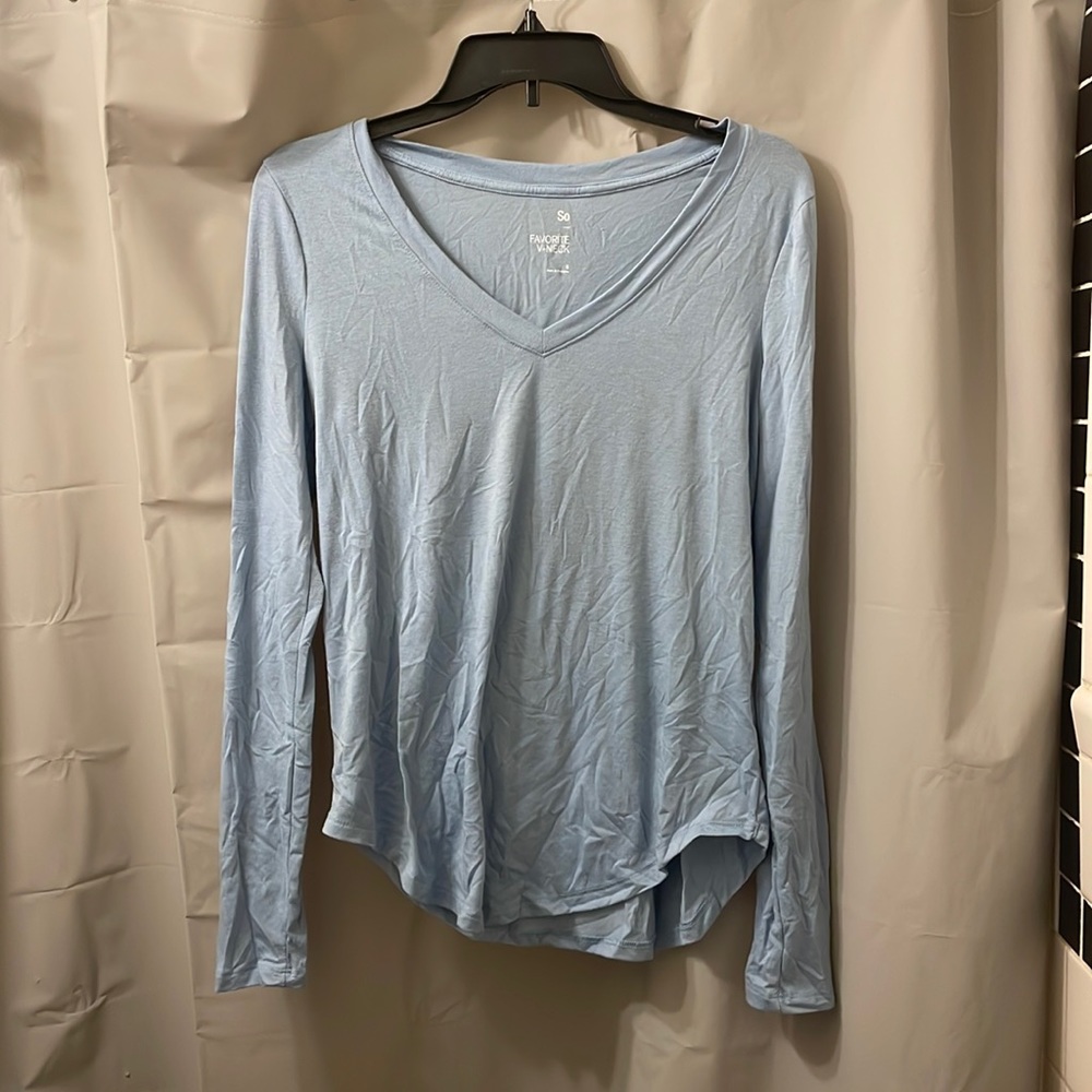 Simple Long Sleeve VNeck